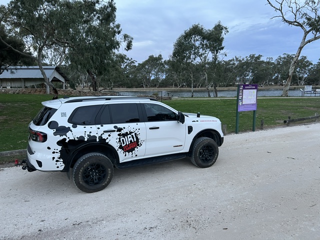 Ford Everest Tremor tow tug en route to pick up our Mk6 Tvan from Outback HQ, Bayswater.