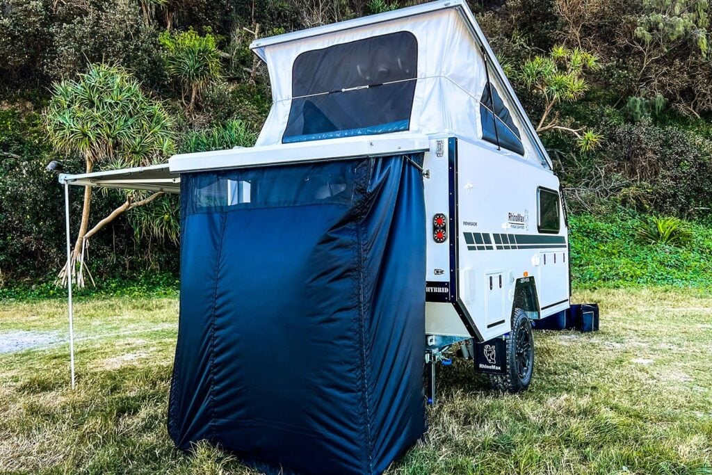 Rhinomax Renegade 12 pop-up shower pod